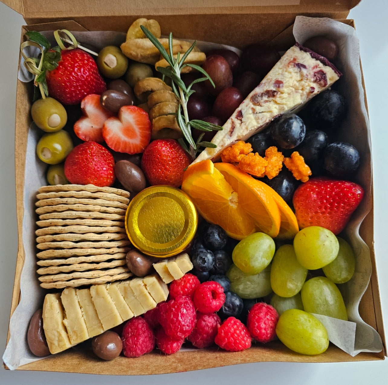 Duo’s Charcuterie Box