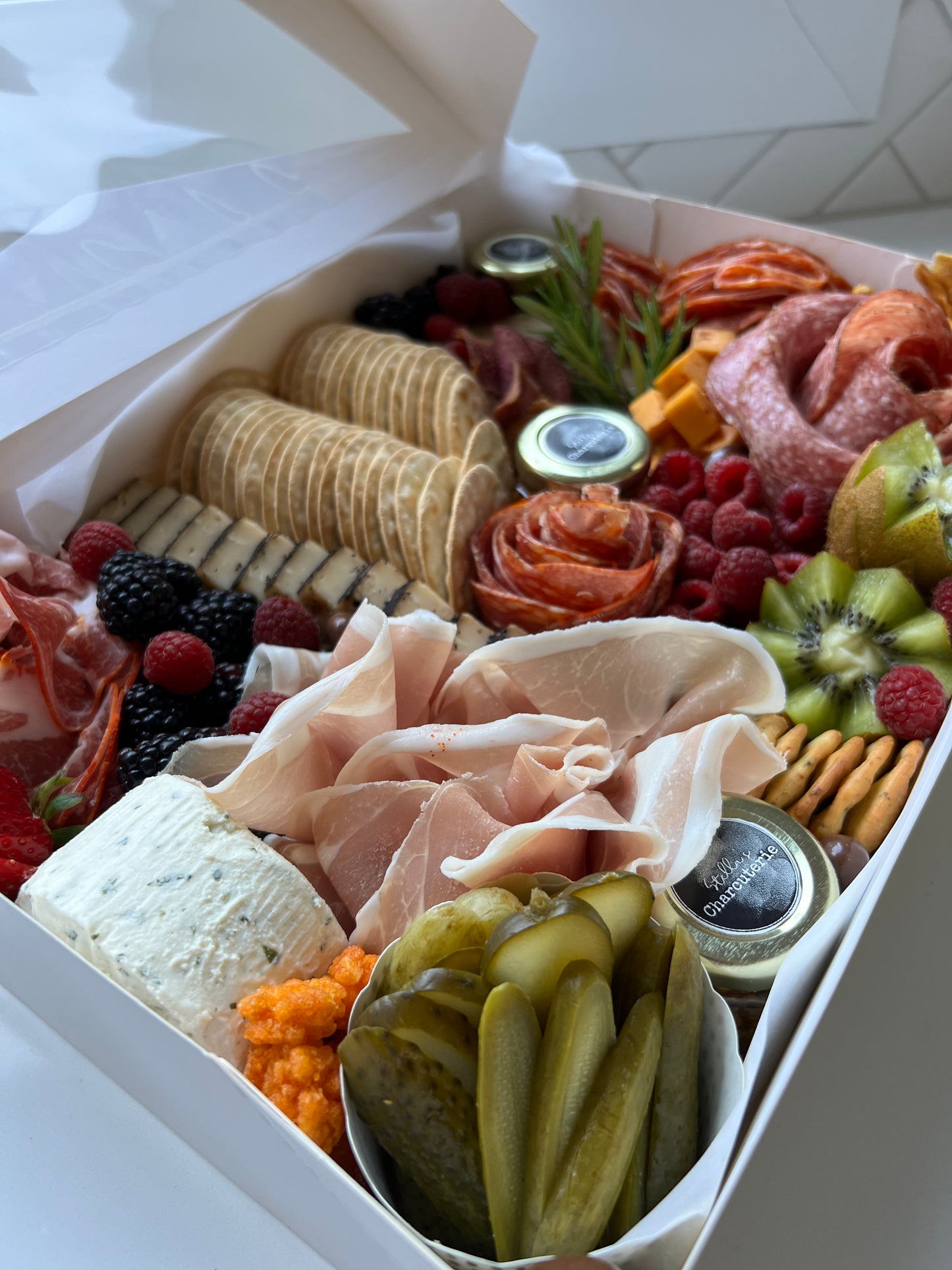 Large Charcuterie Box