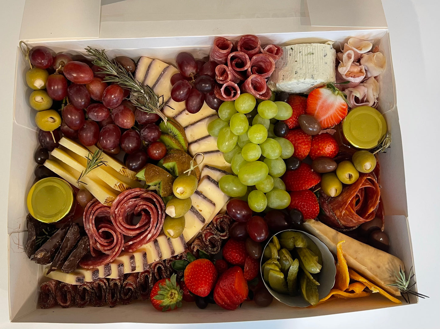 Large Charcuterie Box